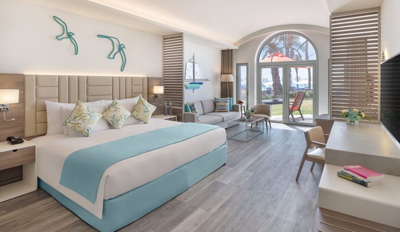 Beachfront Terrace Junior Suite